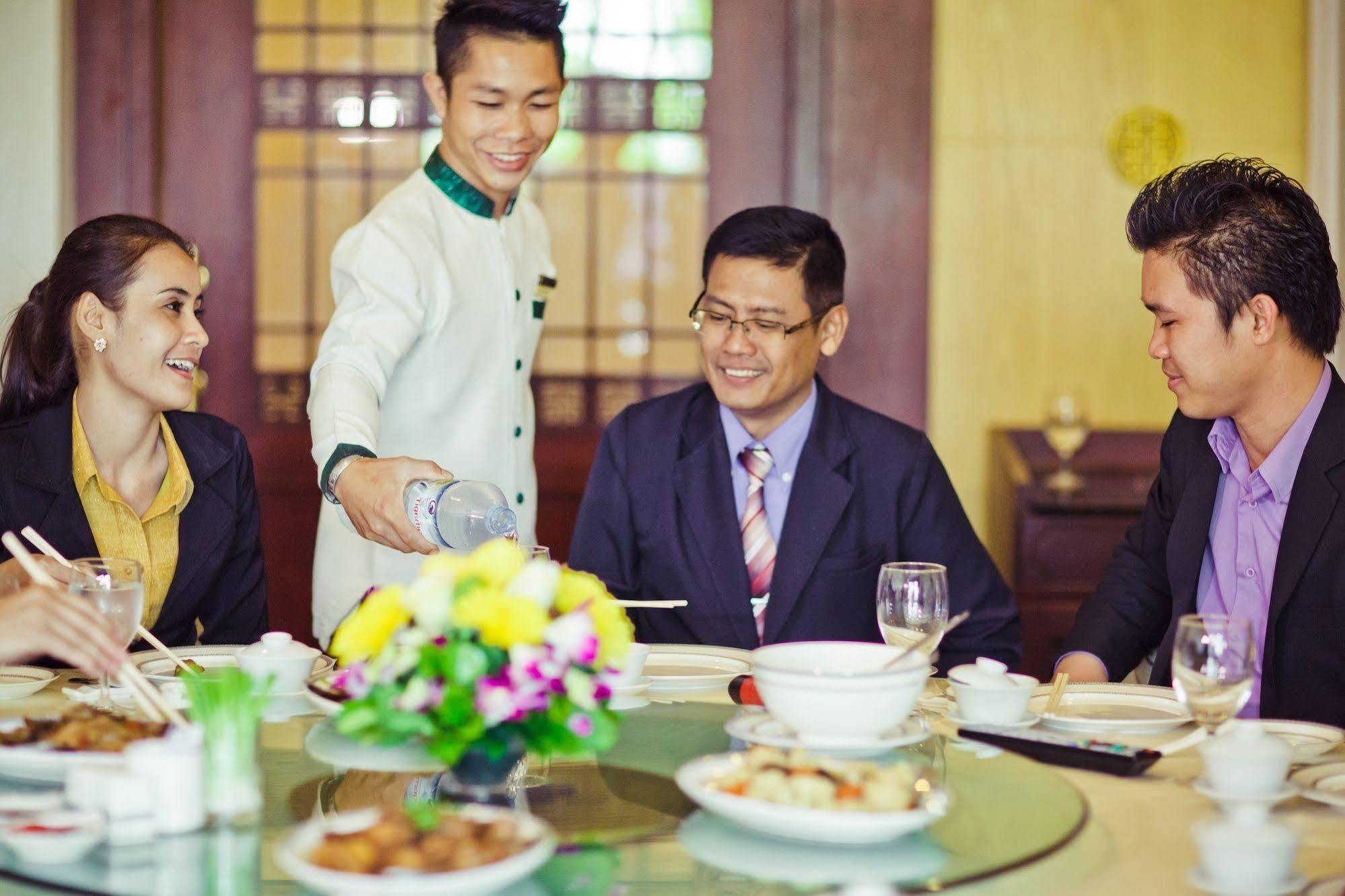 Champasak Grand Hotel Pakse Εξωτερικό φωτογραφία