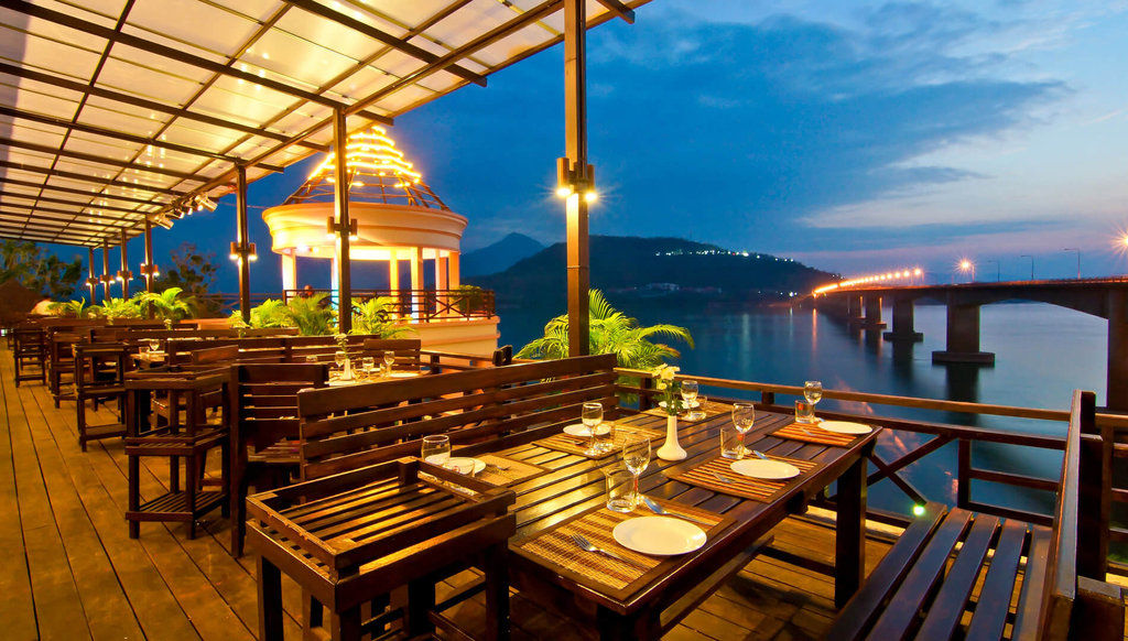 Champasak Grand Hotel Pakse Εξωτερικό φωτογραφία